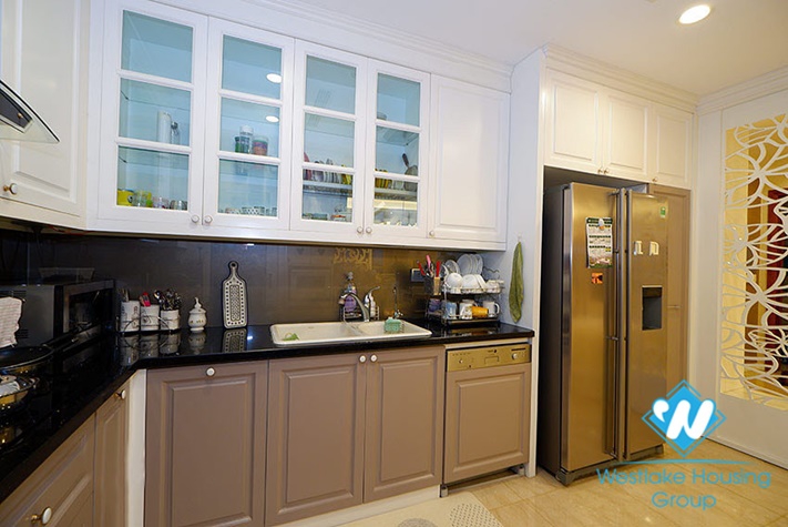 Gorgeous L building apartment for rent in Ciputra, Tay Ho, Hanoi